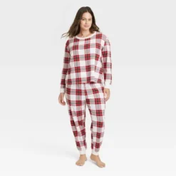 Women's Thermal Pajama Set - Stars Above™ -Trendy Women GUEST 08f14b21 c276 40f3 88fe 43a96da43939