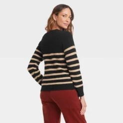 Women's Crewneck Pullover Sweater - Knox Rose™