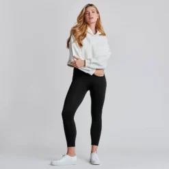 Assets By Spanx Women's Seamless Shaping Capri Leggings -Trendy Women GUEST 3100f055 8836 432b b7e8 e2cc64b4723f