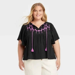 Women's Flutter Short Sleeve Embroidered Top - Knox Rose™ -Trendy Women GUEST 3a71d930 b0b3 4cf3 bc0f 5fafb1f5f74d
