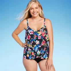 Women's UPF 50 V-Neck Angled Tiered Tankini Top - Aqua Green® -Trendy Women GUEST 3ba95a79 a062 49e9 8db4 50eb9eedced4