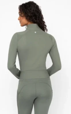 Yogalicious Womens Lux Streamline Interlink Ribbed Contour Insert Full Zip Performance Jacket With Pockets -Trendy Women GUEST 41a27706 ee20 4920 a686 6552323f07e4