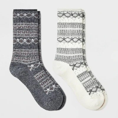 Women's 2pk Heavyweight Cushioned Fair Isle Crew Socks - All In Motion™ 4-10 4 Women's 2pk Heavyweight Cushioned Fair Isle Crew Socks - All In Motion™ 4-10 - Image 4