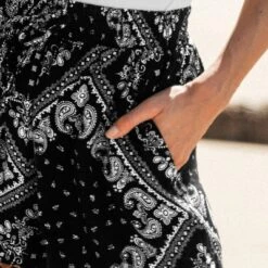 Women's Bandana Pom Pom Shorts - Cupshe -Trendy Women GUEST 55c971bb ecb0 44a1 8f28 84cf098b56d1