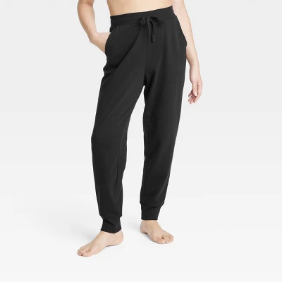 Women's Fleece Jogger Pants - Colsie™ 1 Women's Fleece Jogger Pants - Colsie™
