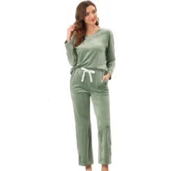 Cheibear Womens Velvet Sleepwear Tracksuits With Pockets V-Neck Lounge Sweatsuit Pajama Sets 10 Cheibear Womens Velvet Sleepwear Tracksuits With Pockets V-Neck Lounge Sweatsuit Pajama Sets -Trendy Women GUEST 6723094c 144e 465b 8df9 26a08b6e0cc1
