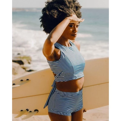 Lime Ricki Women's Indigo Stripe Cross-Back Crop Top 6 Lime Ricki Women's Indigo Stripe Cross-Back Crop Top - Image 6