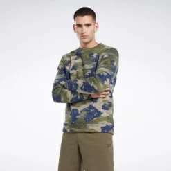 Reebok Identity Modern Camo Fleece Crew Sweatshirt Mens -Trendy Women GUEST 87937592 9d43 4702 ab1b 80800a8ab24c