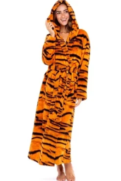 Women's Classic Winter Robe, Hooded Cozy Plush Fleece Bathrobe -Trendy Women GUEST 93117df4 a6bb 44be 867e 47c6c38722a1