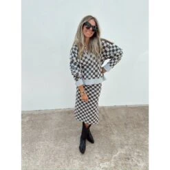 Women's Ascot + Hart Checkered Graphic Midi Skirt -Trendy Women GUEST a594953c e230 42b0 a7bb a6d70c79319a