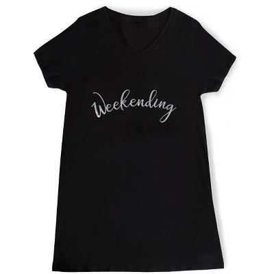 Smart & Sexy Women's Oversized Graphic V-Neck Sleep Shirt 2 Smart & Sexy Women's Oversized Graphic V-Neck Sleep Shirt - Image 2