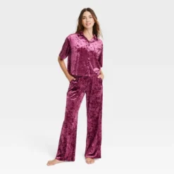 Women's Luxe Velour Pajama Set - Stars Above™ -Trendy Women GUEST ef2a54b5 c8f7 4fe0 8709 2200959d9aac