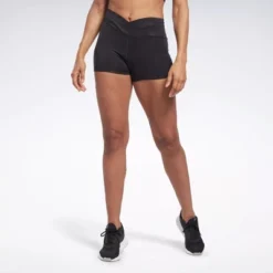Reebok Workout Ready Basic Booty Shorts -Trendy Women GUEST f7d0af40 ee7a 4450 8496 214d9c6fdb62