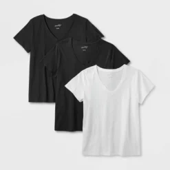 Women's 3pk Fitted V-Neck Short Sleeve T-Shirt - Universal Thread™ -Trendy Women GUEST fba90a64 b229 41a9 aaeb 292e6797cf00
